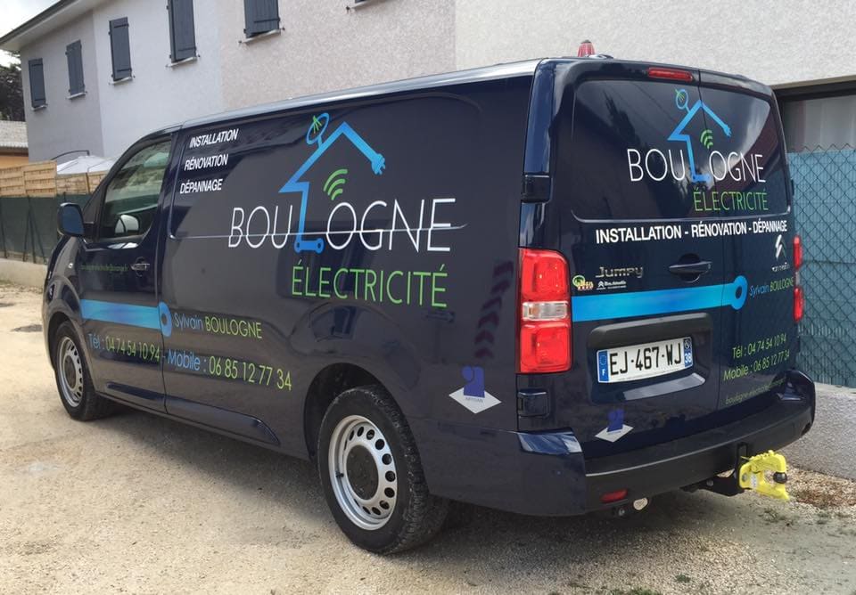 Marquage flotte véhicules entreprise Bologne Isère