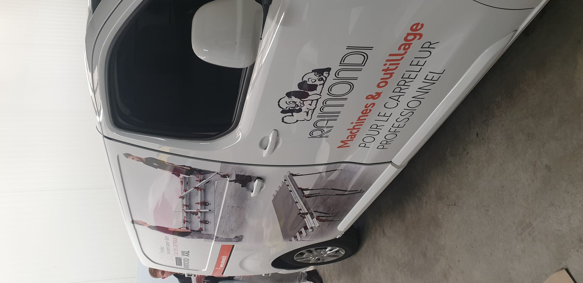 Marquage côté droit camion Raimondi